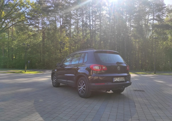 Volkswagen Tiguan cena 26500 przebieg: 284000, rok produkcji 2008 z Piła małe 106